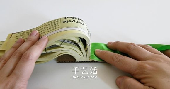 舊電話本改造便簽夾 花叢便簽夾DIY制作教程 -  itrip.net.cn