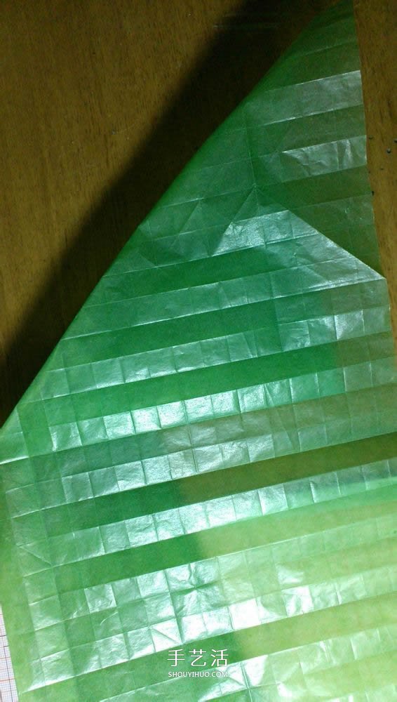 立體螳螂的折法圖解 折紙小螳螂的詳細(xì)步驟 -  itrip.net.cn