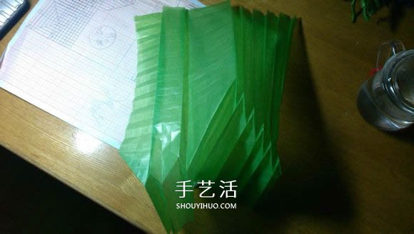 立體螳螂的折法圖解 折紙小螳螂的詳細(xì)步驟 -  itrip.net.cn