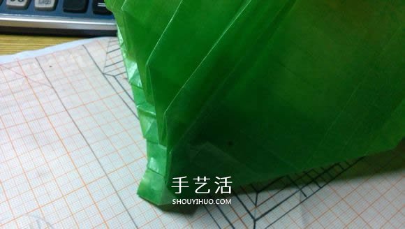 立體螳螂的折法圖解 折紙小螳螂的詳細(xì)步驟 -  itrip.net.cn