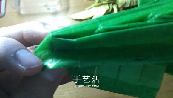 立體螳螂的折法圖解 折紙小螳螂的詳細(xì)步驟 -  itrip.net.cn