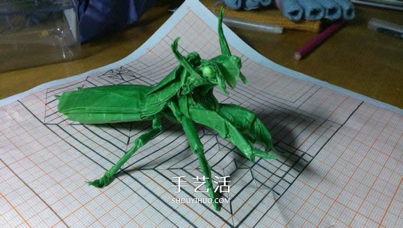 立體螳螂的折法圖解 折紙小螳螂的詳細(xì)步驟 -  itrip.net.cn