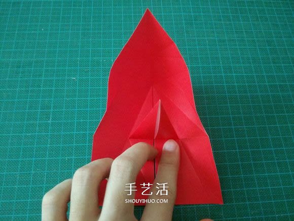 圣誕鶴的折法圖解教程 折紙圣誕紙鶴的方法 -  itrip.net.cn