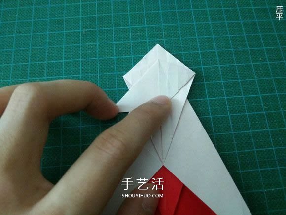 圣誕鶴的折法圖解教程 折紙圣誕紙鶴的方法 -  itrip.net.cn