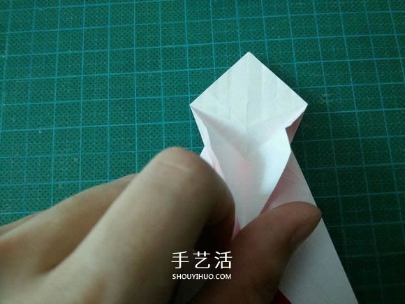 圣誕鶴的折法圖解教程 折紙圣誕紙鶴的方法 -  itrip.net.cn