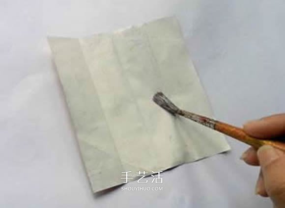 錫箔紙折紙樹葉項(xiàng)鏈墜 兒童項(xiàng)鏈?zhǔn)止ふ奂垐D解 -  itrip.net.cn