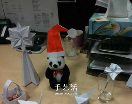 折紙圣誕帽的方法圖解 簡(jiǎn)單圣誕帽的折法步驟 -  itrip.net.cn