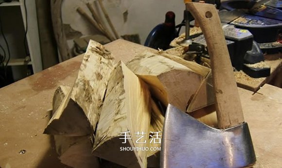 原木制作粗獷啤酒杯 自制大號啤酒杯的過程 -  itrip.net.cn