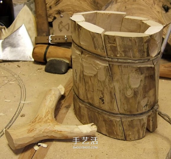 原木制作粗獷啤酒杯 自制大號啤酒杯的過程 -  itrip.net.cn