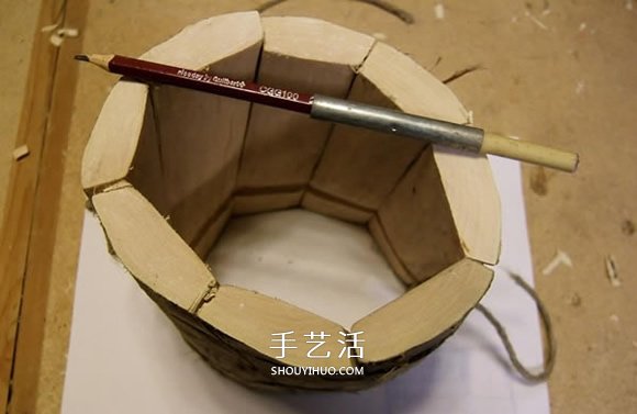 原木制作粗獷啤酒杯 自制大號啤酒杯的過程 -  itrip.net.cn