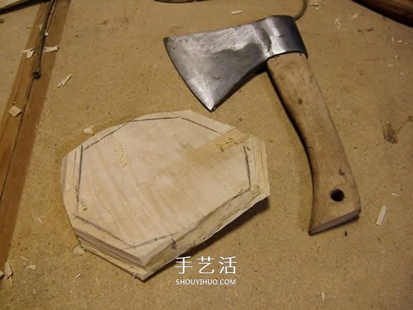 原木制作粗獷啤酒杯 自制大號啤酒杯的過程 -  itrip.net.cn