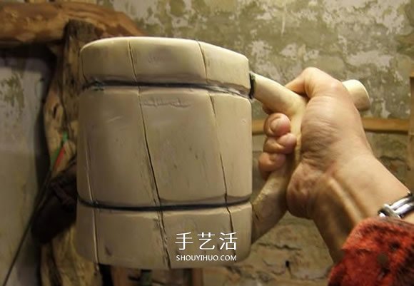 原木制作粗獷啤酒杯 自制大號啤酒杯的過程 -  itrip.net.cn