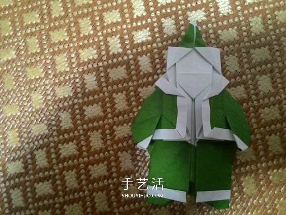 圣誕老人折紙步驟圖解 紙折圣誕老人怎么折 -  itrip.net.cn