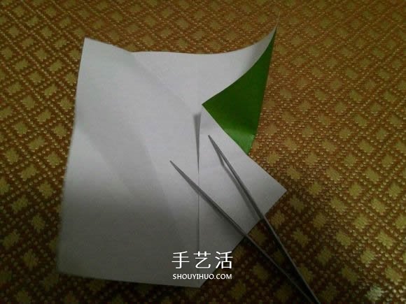 圣誕老人折紙步驟圖解 紙折圣誕老人怎么折 -  itrip.net.cn