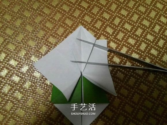 圣誕老人折紙步驟圖解 紙折圣誕老人怎么折 -  itrip.net.cn