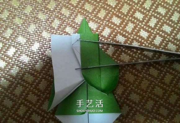 圣誕老人折紙步驟圖解 紙折圣誕老人怎么折 -  itrip.net.cn