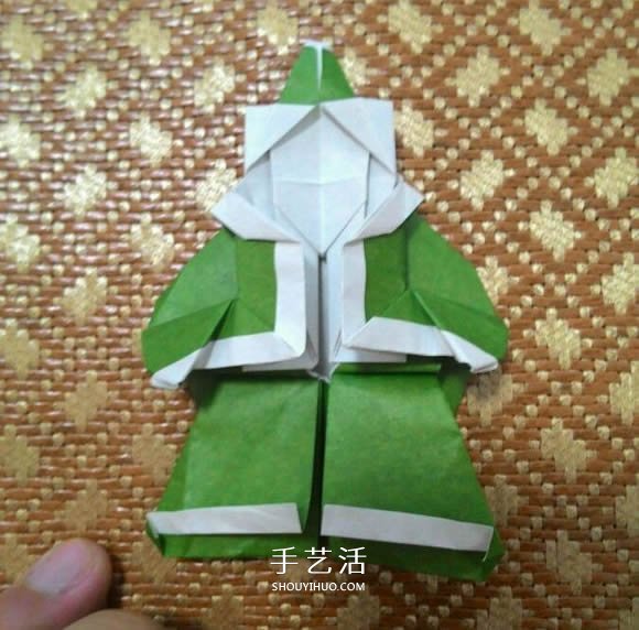 圣誕老人折紙步驟圖解 紙折圣誕老人怎么折 -  itrip.net.cn