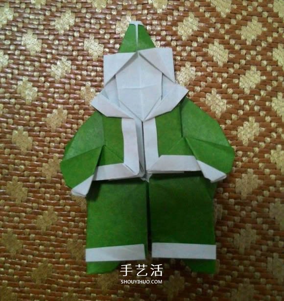 圣誕老人折紙步驟圖解 紙折圣誕老人怎么折 -  itrip.net.cn