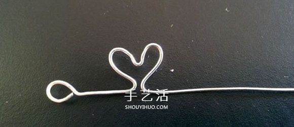 情人節(jié)心動項(xiàng)鏈DIY 金屬絲制作愛心項(xiàng)鏈墜 -  itrip.net.cn