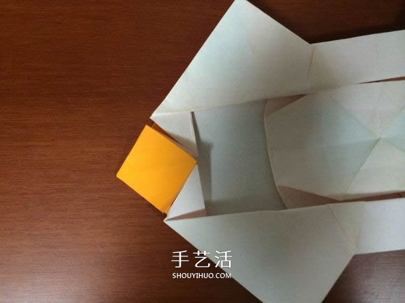 復雜立體跑車的折法 詳細折紙跑車圖解步驟 -  itrip.net.cn