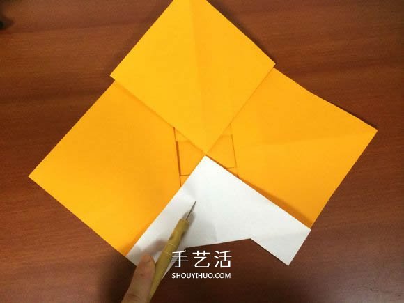 復雜立體跑車的折法 詳細折紙跑車圖解步驟 -  itrip.net.cn