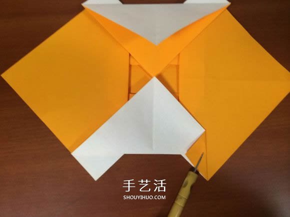 復雜立體跑車的折法 詳細折紙跑車圖解步驟 -  itrip.net.cn