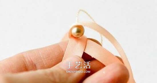 自制絲帶串珠項(xiàng)鏈圖解 優(yōu)雅帶珠子絲帶項(xiàng)鏈DIY -  itrip.net.cn