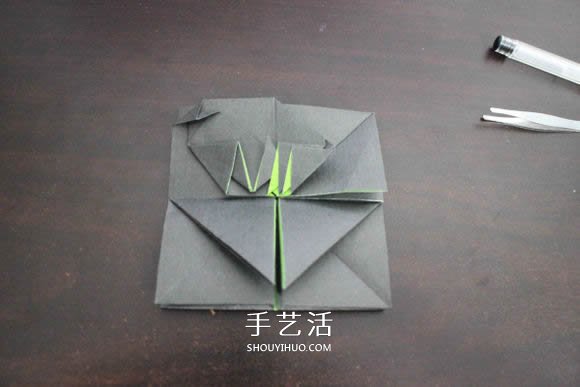 耐克標志的折紙方法 怎么折NIKE標志的圖解 -  itrip.net.cn