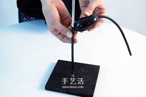 氣球做圣誕樹的方法 自制氣球圣誕樹手工制作 -  itrip.net.cn