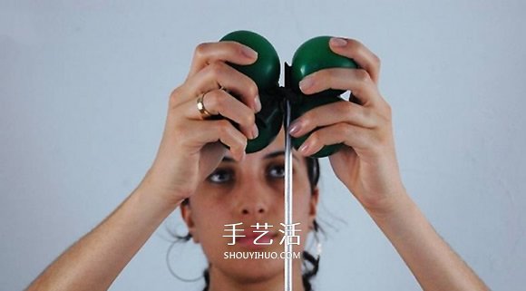 氣球做圣誕樹的方法 自制氣球圣誕樹手工制作 -  itrip.net.cn