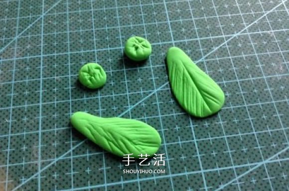 超輕粘土制作可愛(ài)兔子和胡蘿卜的圖解教程 -  itrip.net.cn