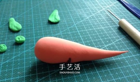 超輕粘土制作可愛(ài)兔子和胡蘿卜的圖解教程 -  itrip.net.cn