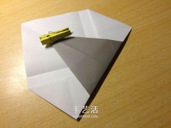 挖土機(jī)的折紙方法圖解 手工挖掘機(jī)的折法過(guò)程 -  itrip.net.cn