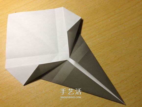 挖土機(jī)的折紙方法圖解 手工挖掘機(jī)的折法過(guò)程 -  itrip.net.cn