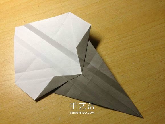 挖土機(jī)的折紙方法圖解 手工挖掘機(jī)的折法過(guò)程 -  itrip.net.cn
