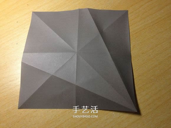 挖土機(jī)的折紙方法圖解 手工挖掘機(jī)的折法過(guò)程 -  itrip.net.cn
