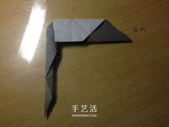 挖土機(jī)的折紙方法圖解 手工挖掘機(jī)的折法過(guò)程 -  itrip.net.cn