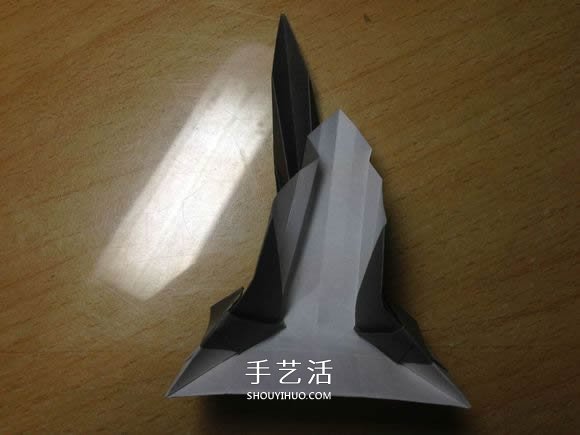 挖土機(jī)的折紙方法圖解 手工挖掘機(jī)的折法過(guò)程 -  itrip.net.cn