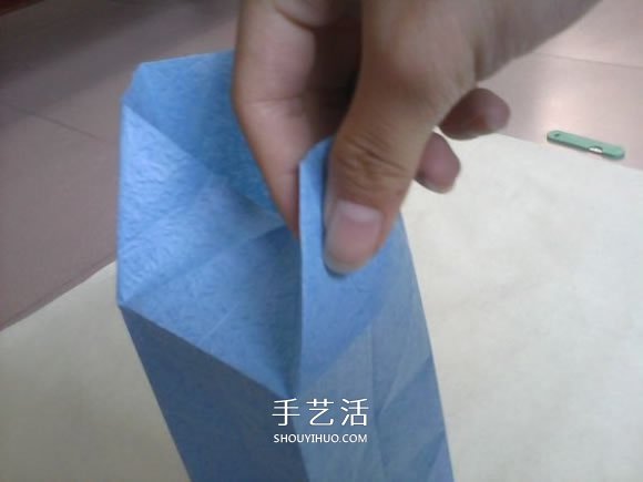 玫瑰花的折紙步驟圖解 手揉紙折25瓣玫瑰花 -  itrip.net.cn