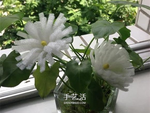 泡沫紙手工制作菊花 簡(jiǎn)單泡沫紙菊花的做法 -  itrip.net.cn