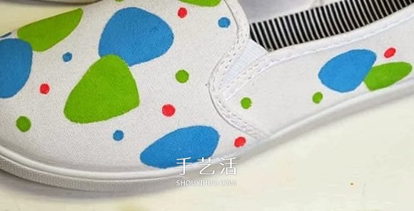 白色帆布鞋的改造方法 手繪改造白色帆布鞋 -  itrip.net.cn