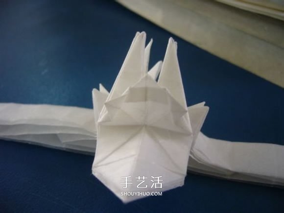 龍頭戒指的折紙方法 手工折紙龍頭戒圖解教程 -  itrip.net.cn