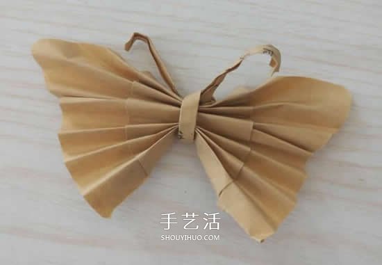 簡單紙蝴蝶的折法步驟 怎么折蝴蝶的折疊方法 -  itrip.net.cn