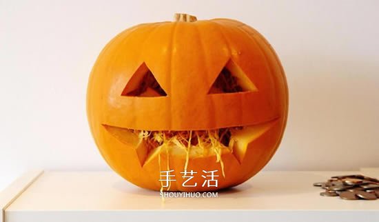 萬圣節(jié)南瓜燈的做法 用南瓜做南瓜燈的方法 -  itrip.net.cn