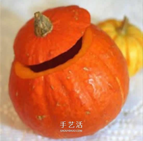 萬圣節(jié)南瓜燈的做法 用南瓜做南瓜燈的方法 -  itrip.net.cn