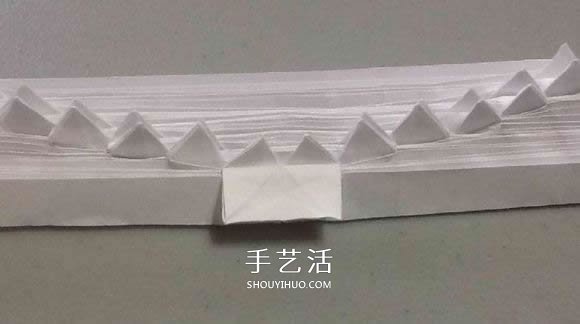 鯊魚嘴的折紙方法圖解 怎么折鯊魚嘴步驟圖 -  itrip.net.cn