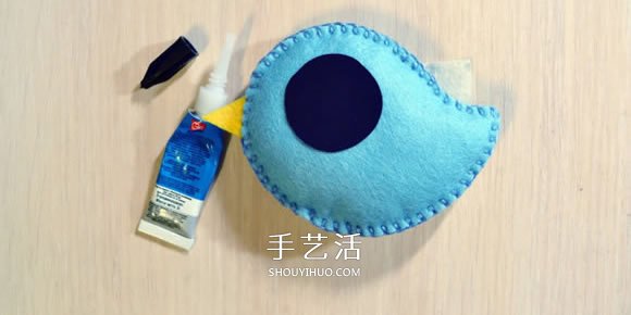 不織布小鳥(niǎo)冰箱貼DIY 手工布藝小鳥(niǎo)冰箱貼制作 -  itrip.net.cn