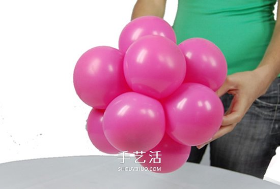 氣球造型教程圖解：一步步做出可愛小粉豬 -  itrip.net.cn
