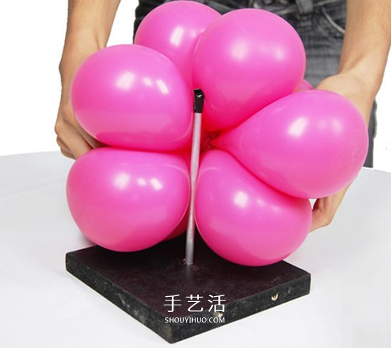 氣球造型教程圖解：一步步做出可愛小粉豬 -  itrip.net.cn