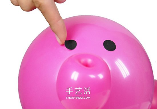 氣球造型教程圖解：一步步做出可愛小粉豬 -  itrip.net.cn